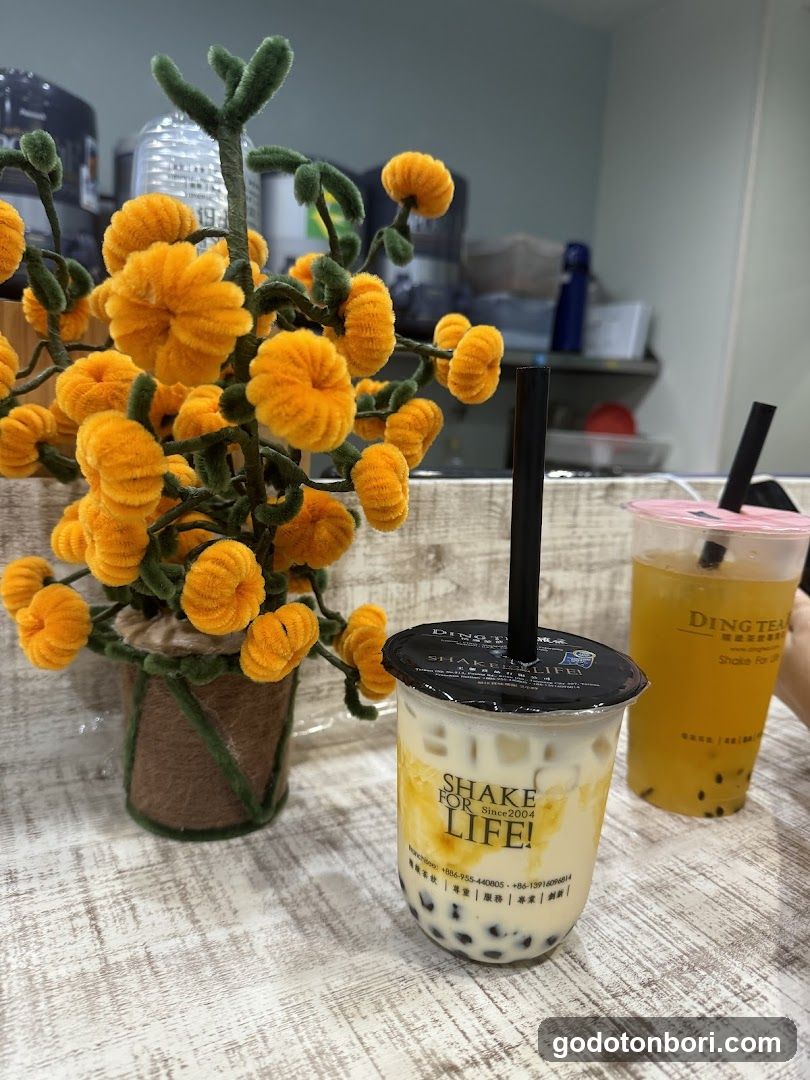 Yingcha Tapioca & Coffee