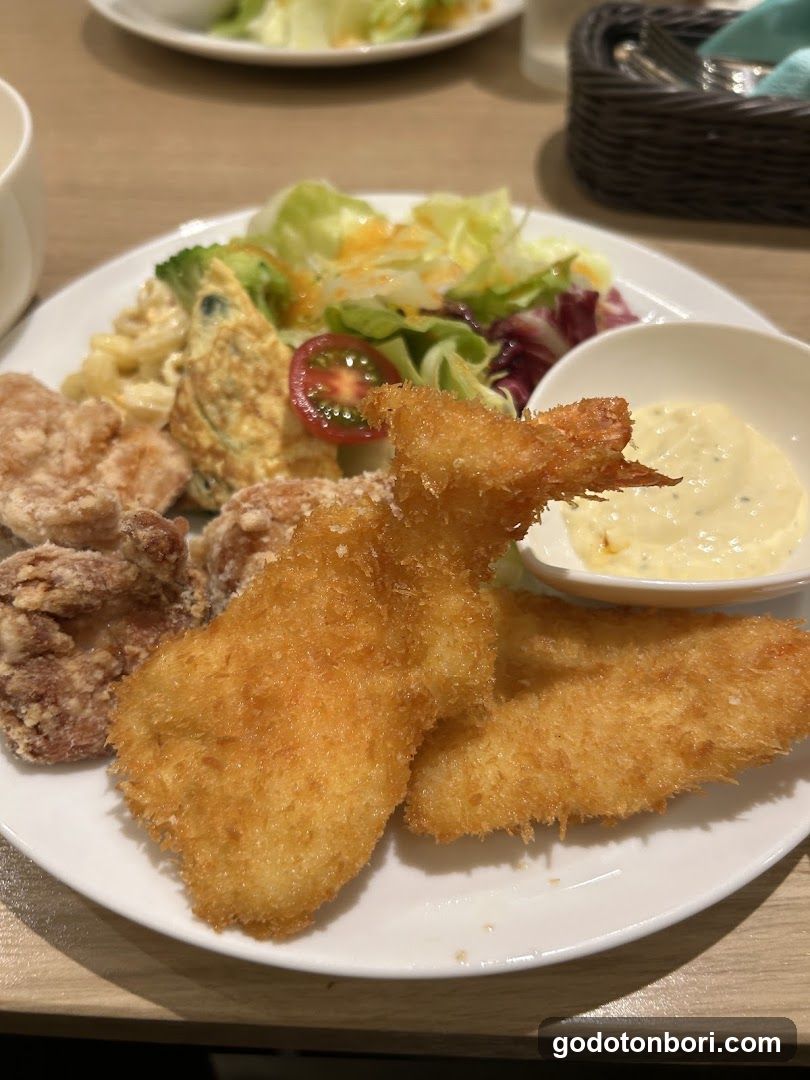 Cafe Dining Liregaro