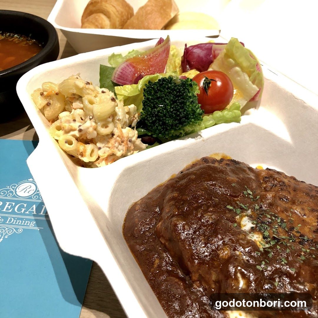Cafe Dining Liregaro