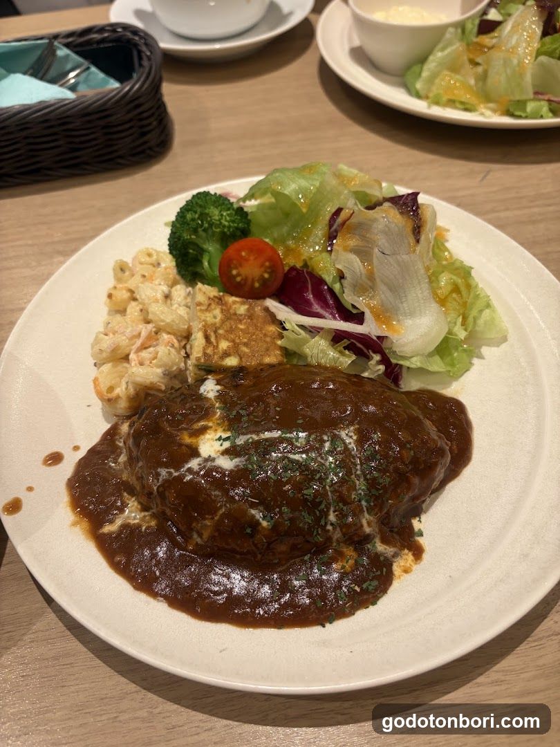 Cafe Dining Liregaro