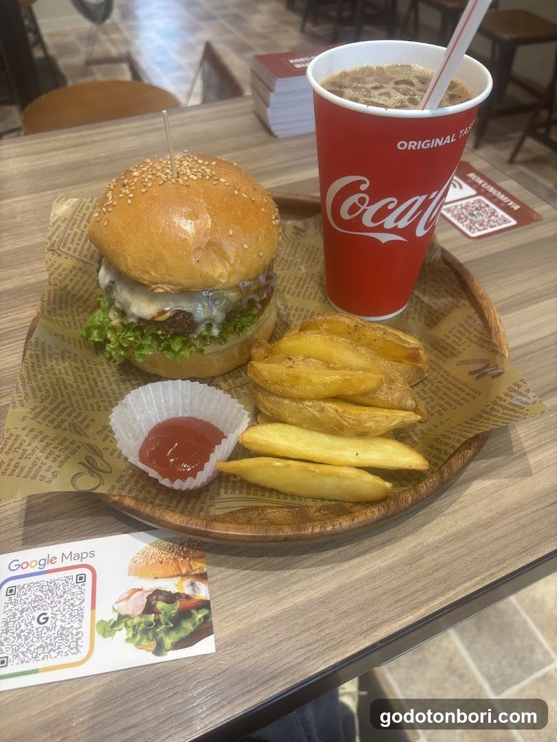 神戸牛 麓の宮BURGER