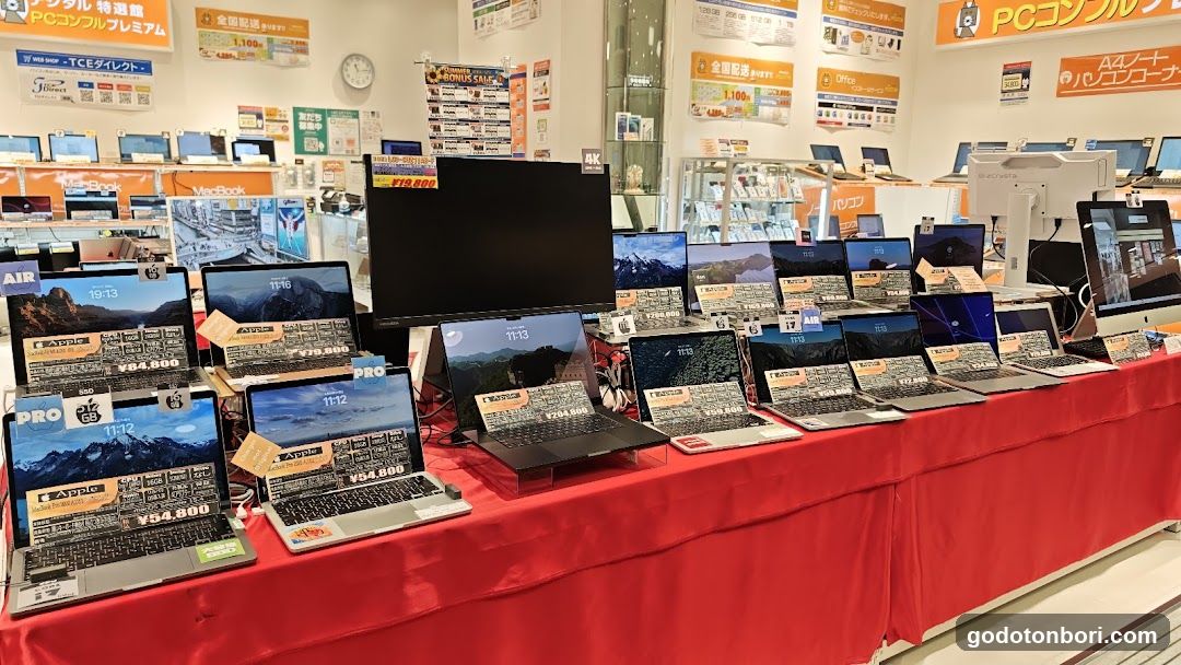 デジタル特選館PCコンフルなんばマルイ店