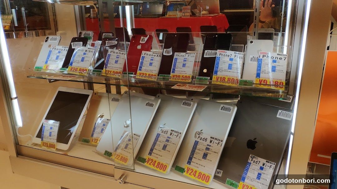 デジタル特選館PCコンフルなんばマルイ店
