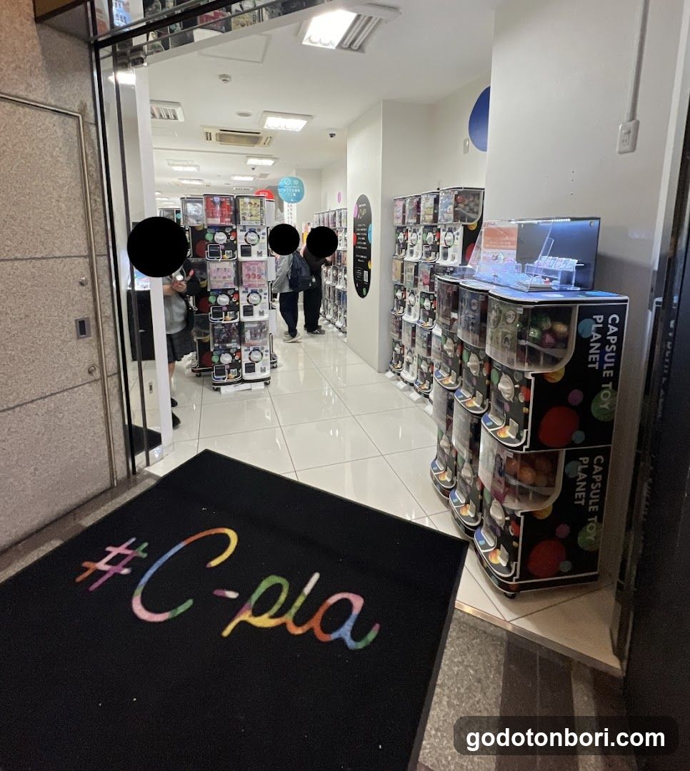 #C-pla 大阪心斎橋筋南店2号館