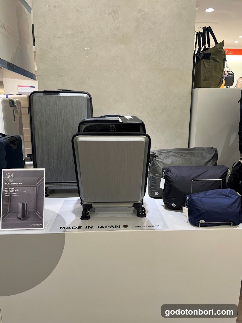 ACE Bags ＆Luggage Nanba city shop