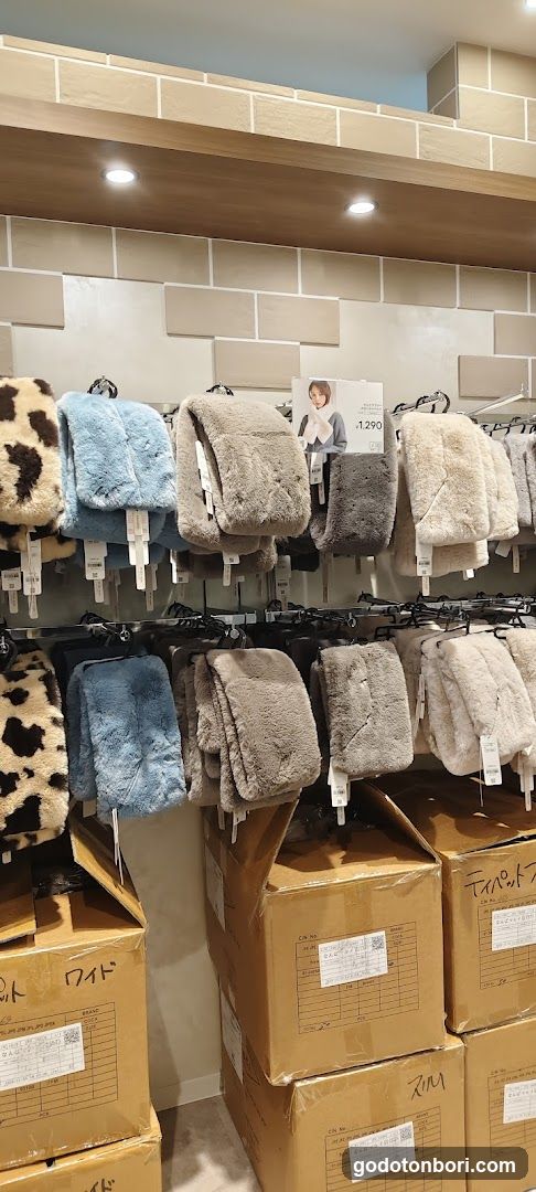 coca なんばマルイ店