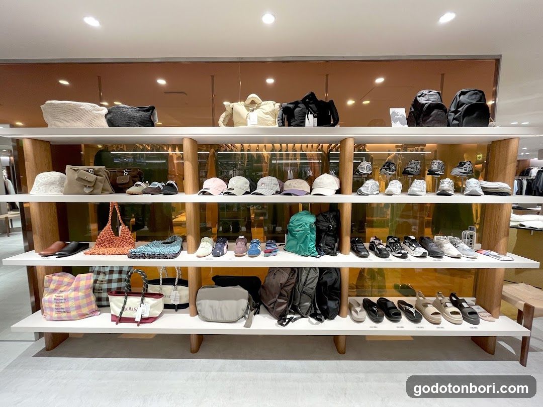 BEAUTY&YOUTH UNITED ARROWS NAMBA