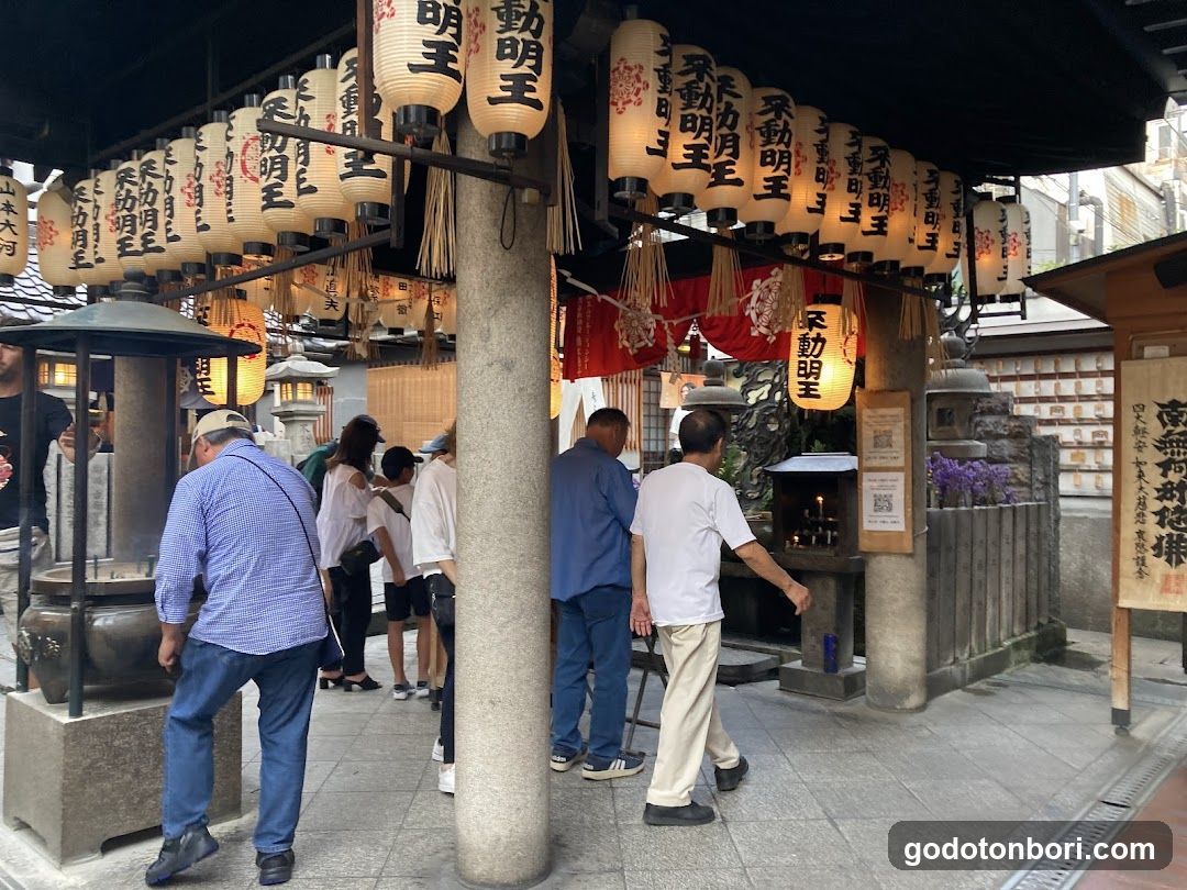 法善寺 手水舎