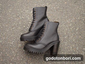 Dr. Martens Namba City