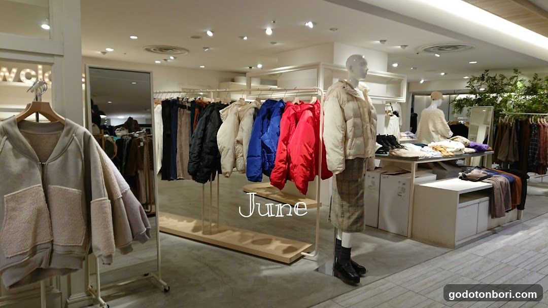 W closet
