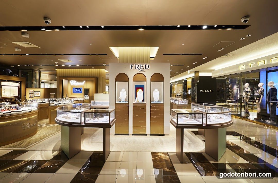 FRED Daimaru Shinsaibashi Store