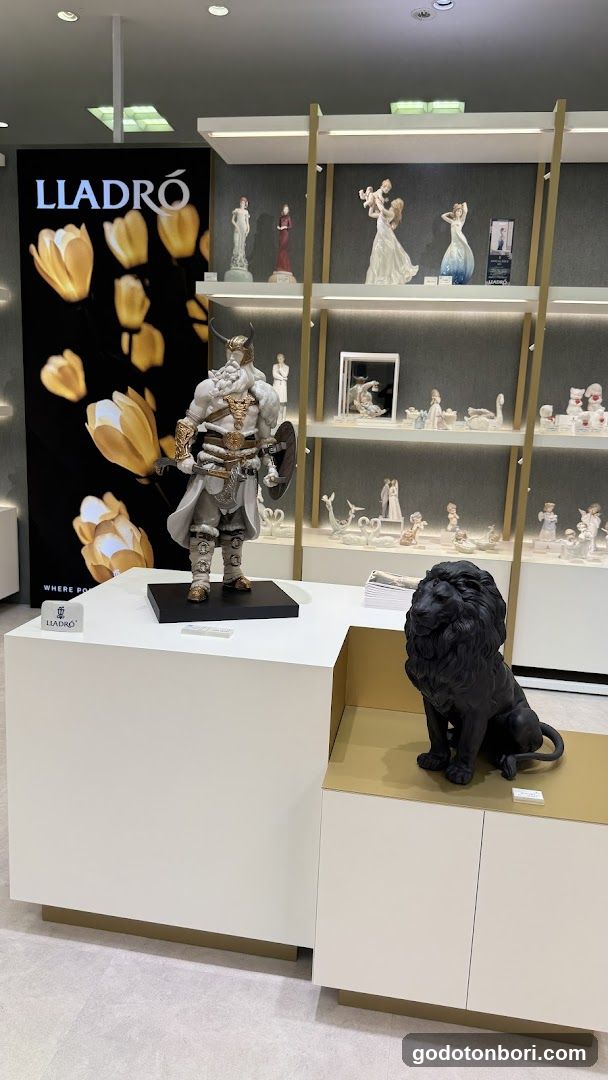 Lladro