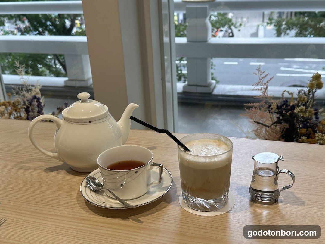 カフェラウンジ コアガリ