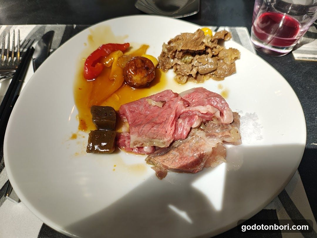 Steak Plate with Sides