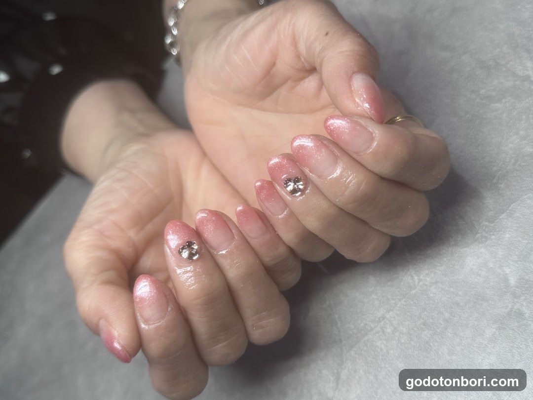 Eyelash Saron joie ange Nanbaten Nails