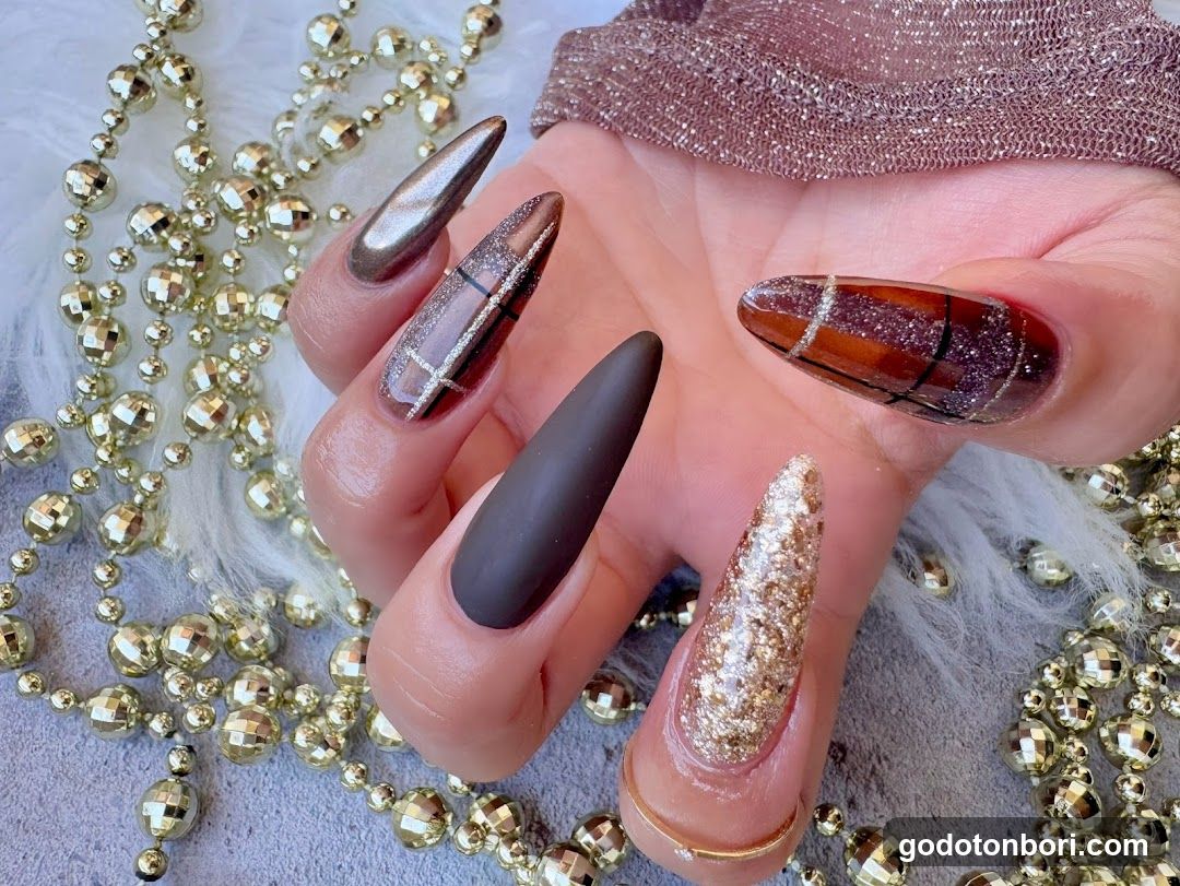 Eyelash Saron joie ange Nanbaten Nails