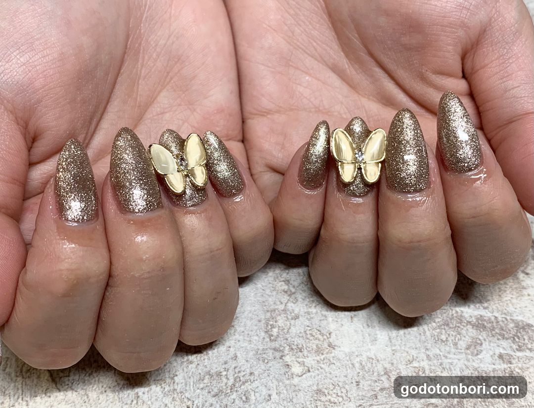 Eyelash Saron joie ange Nanbaten Nails