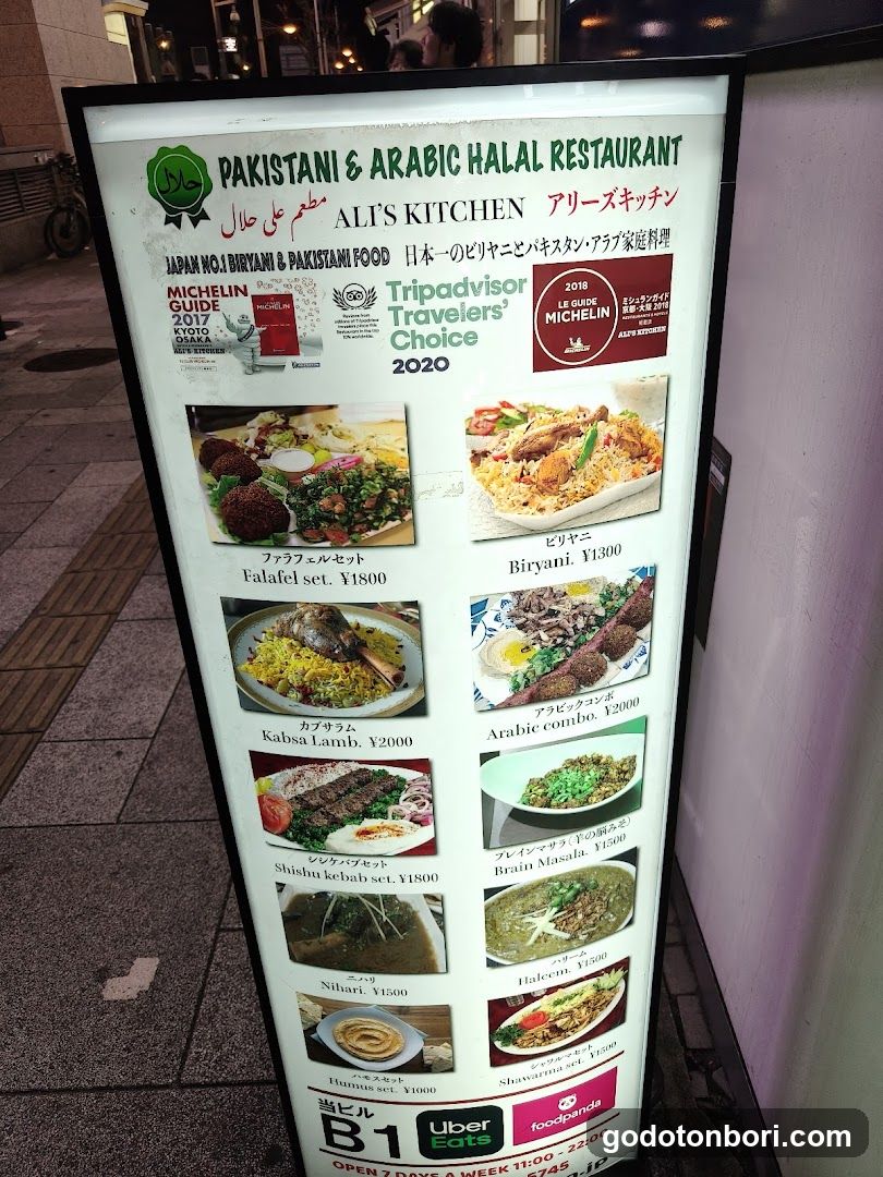 Pakistanis & Arabic Halal Restaurant Menu Board