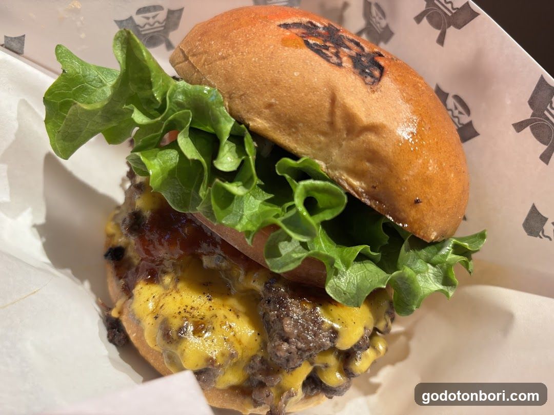 Cheeseburger with Lettuce