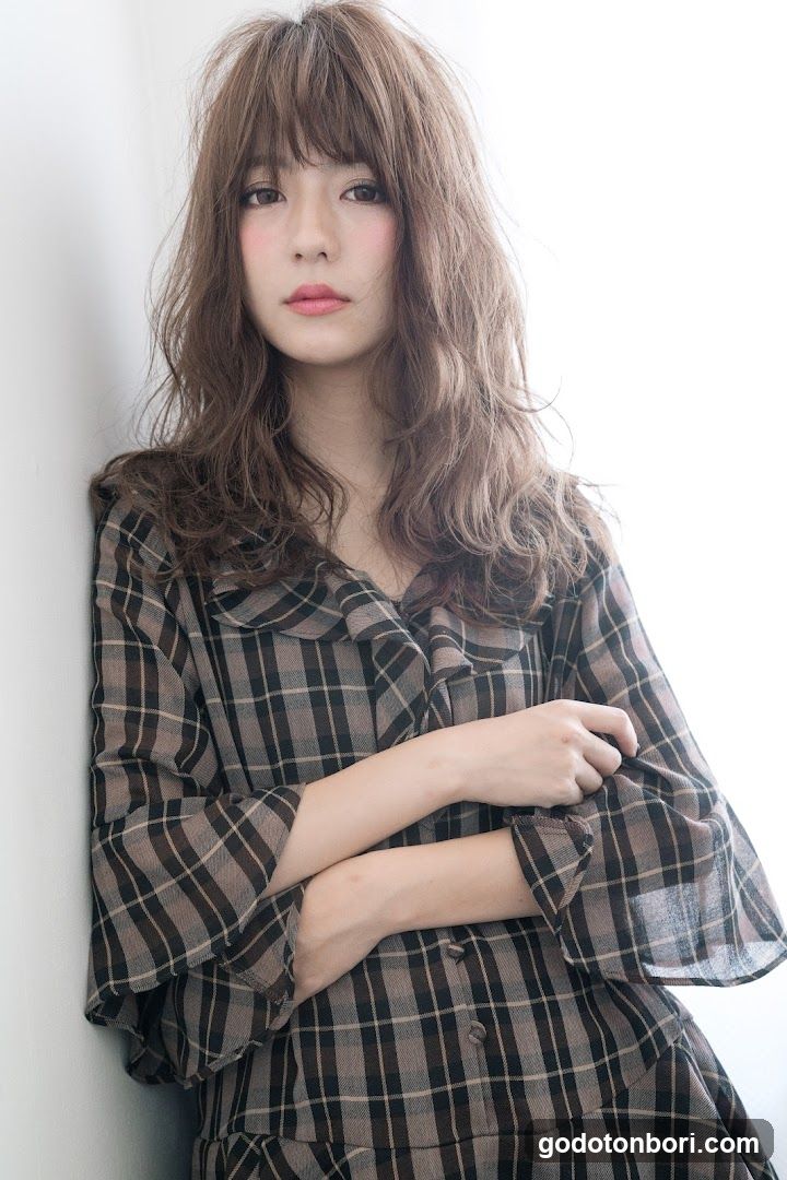 S.BROOM haircaer specialty 難波店 - general