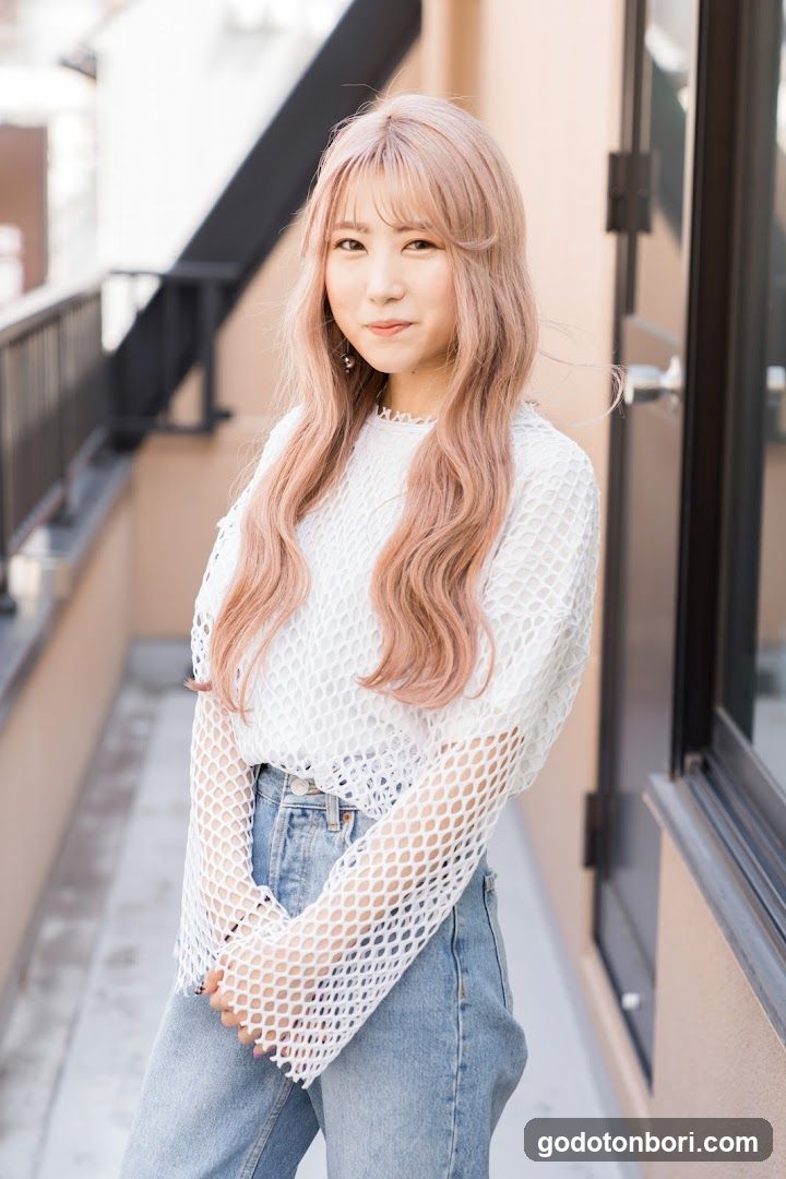 S.BROOM haircaer specialty 難波店 - general