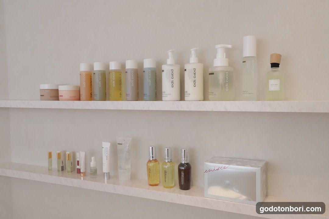Nailsalon Nail Care & Spa LOVIN Namba Skyo