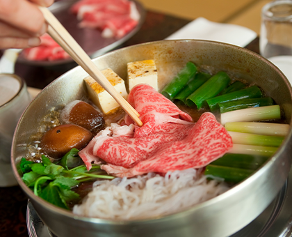 Harijyu dining room and dishes served at the Dotonbori Honten